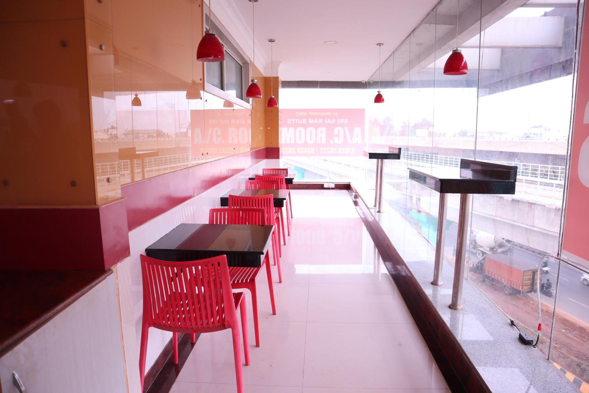 Sri Sai Ram Suites Bangalore Esterno foto